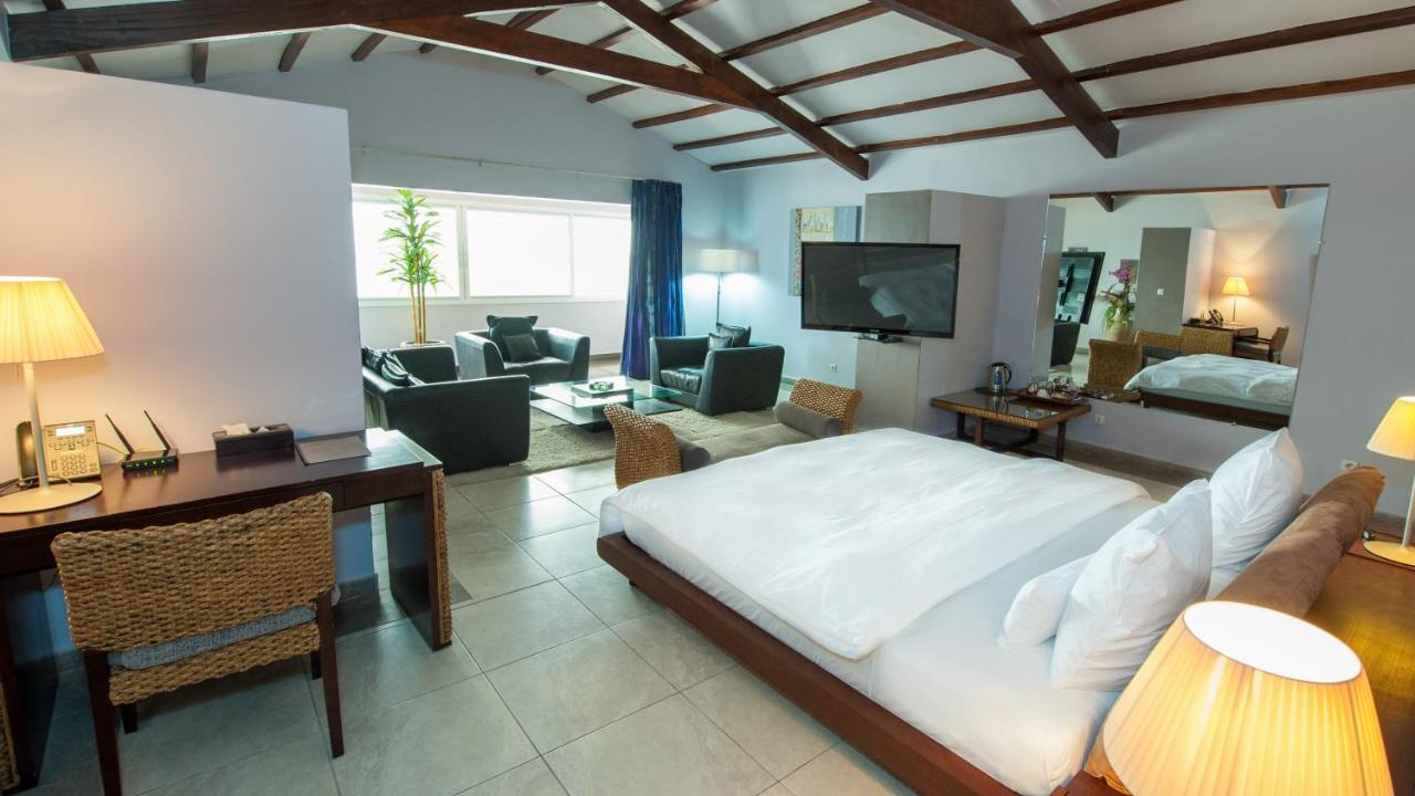 Residence Hoteliere Du Phare Libreville Kültér fotó